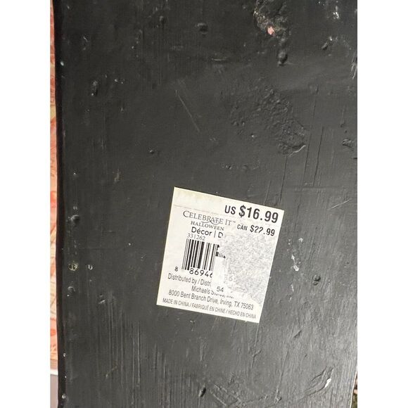 Celebrate It Halloween Skull & Books Hexes/Spells/Toxins/Poisons Table Top Decor - Picture 5 of 6